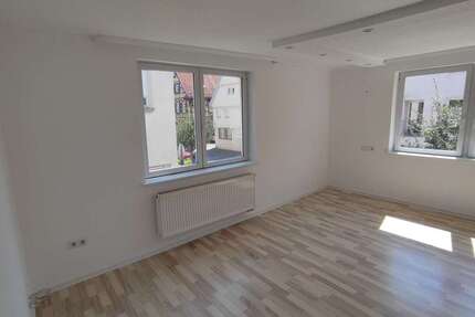 Wohnung Pleidelsheim - 3 Zimmer, 94 m&sup2;, 1.200&euro; | Angebot:27238759