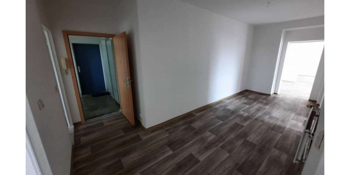 Etagenwohnung Cottbus Brunschwig - 4 Zimmer, 99 m&sup2;, 695&euro; | Angebot:26979761