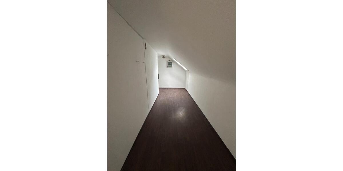 Dachgeschoßwohnung Crailsheim - 1 Zimmer, 50 m&sup2;, 530&euro; | Angebot:26634921