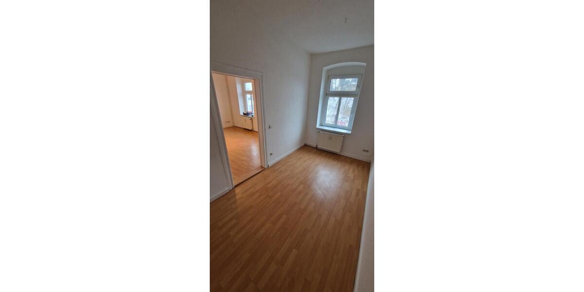 Etagenwohnung Weißenfels - 2 Zimmer, 54 m&sup2;, 290&euro; | Angebot:26545355
