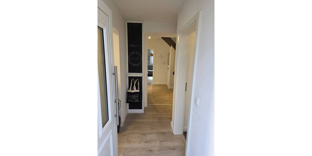 Doppelhaushälfte Kandern - 6 Zimmer, 157 m&sup2;, 2.050&euro; | Angebot:26819746
