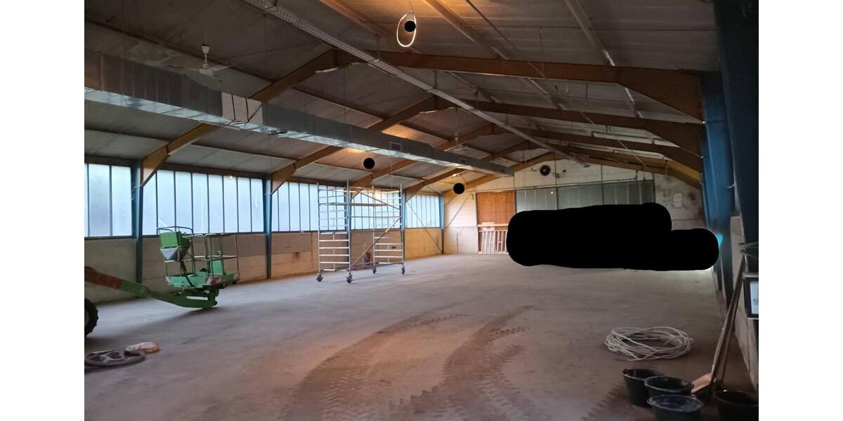 486 m² Lagerhalle Büro WC Industriehalle Gewerbehalle bei Verden zimmer