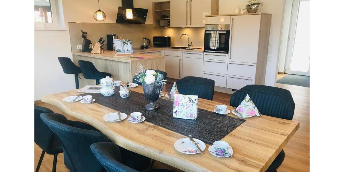 Etagenwohnung Großheide - 3 Zimmer, 120 m&sup2;, 1.600&euro; | Angebot:26357080