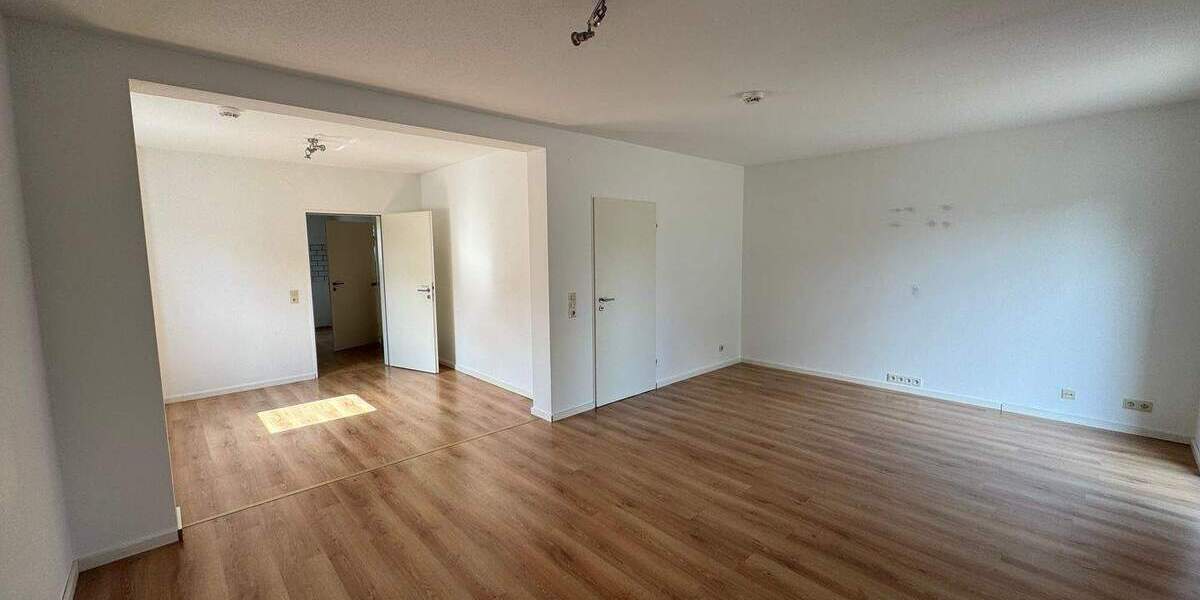 Reihenmittelhaus Binsfeld - 4 Zimmer, 122 m&sup2;, 979&euro; | Angebot:23086325