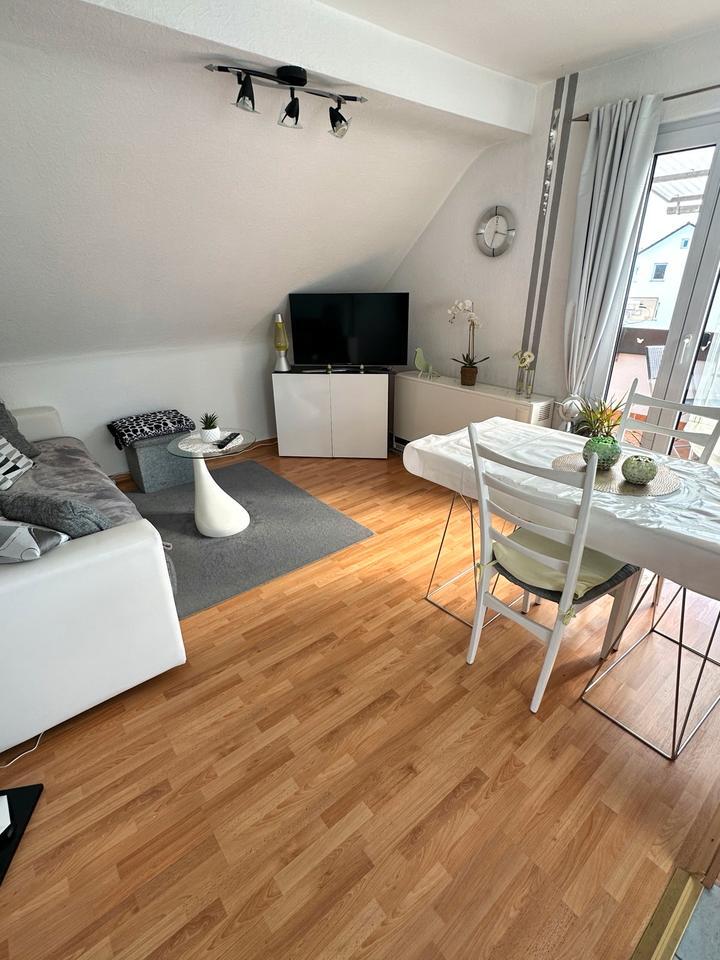 Möbliertes Zimmer Nähe Flughafen und Stadt Ffm ab NovDez 2025 zimmer