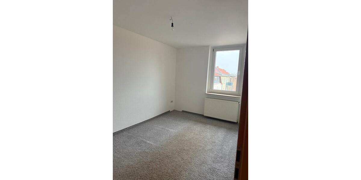 Dachgeschoßwohnung Quedlinburg - 3 Zimmer, 60 m&sup2;, 450&euro; | Angebot:25446885