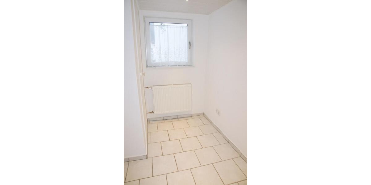 Etagenwohnung Eppstein - 2.5 Zimmer, 80 m&sup2;, 770&euro; | Angebot:25720953