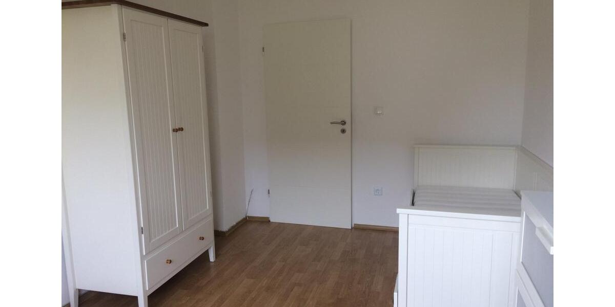 Wohnen auf Zeit Mintraching - 1 Zimmer, 14 m&sup2;, 385&euro; | Angebot:24840896