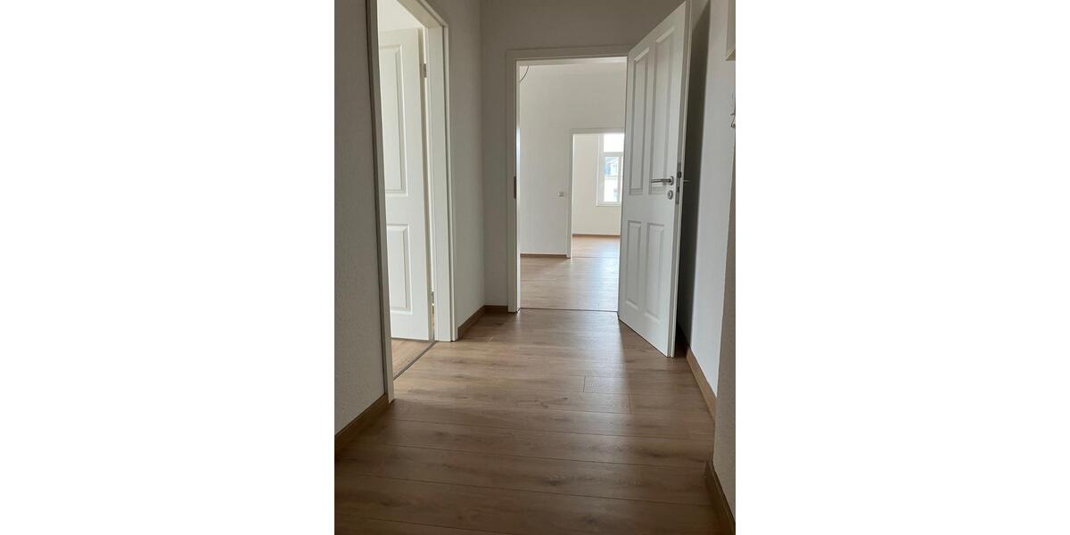 Etagenwohnung Oschatz - 2 Zimmer, 60 m&sup2;, 420&euro; | Angebot:24827295
