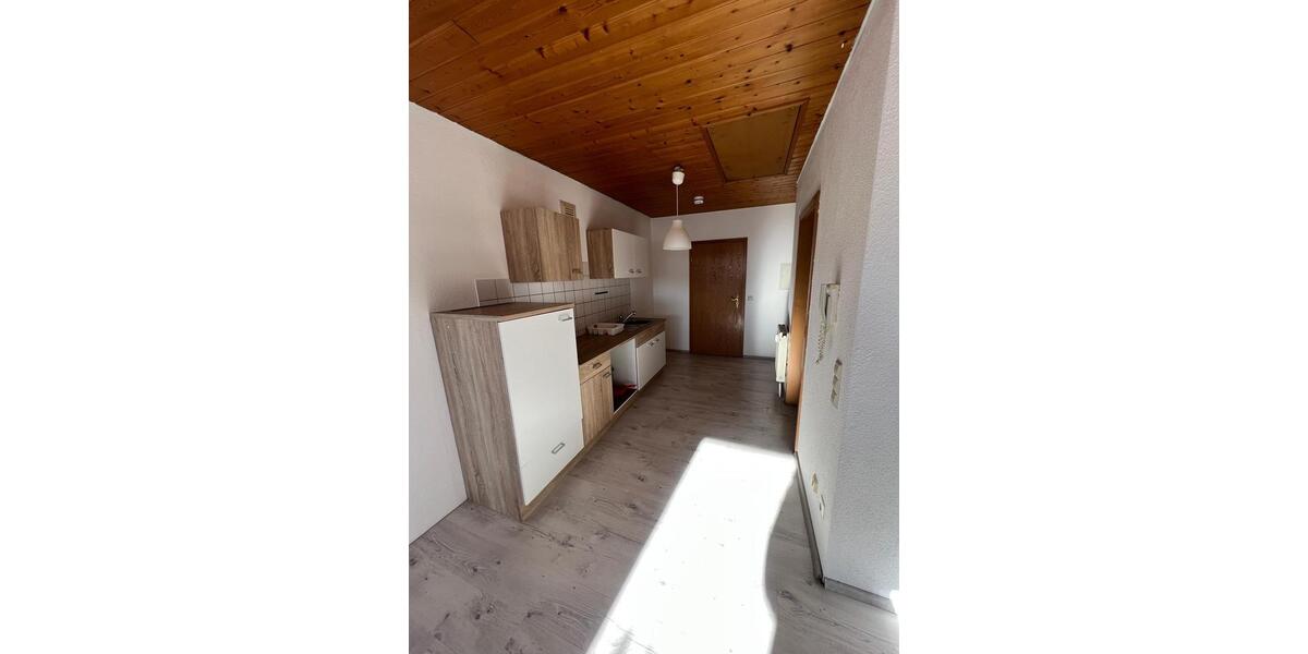 Dachgeschoßwohnung Balingen - 2 Zimmer, 39 m&sup2;, 650&euro; | Angebot:24655060