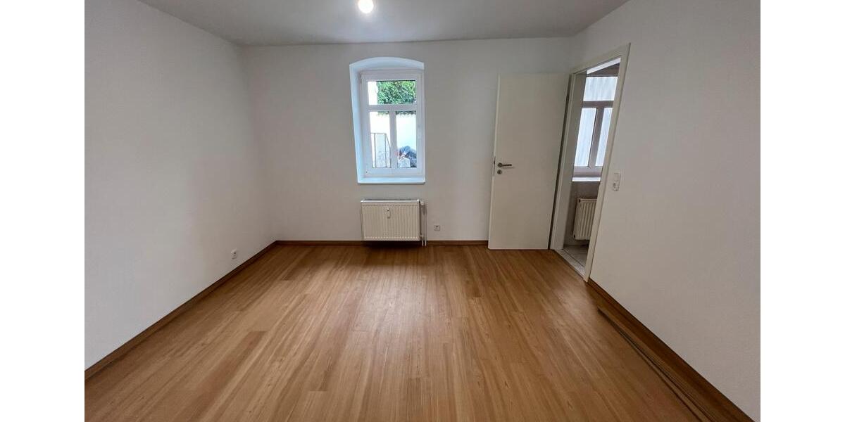 Erdgeschoßwohnung Hecklingen - 2 Zimmer, 260&euro; | Angebot:22469823