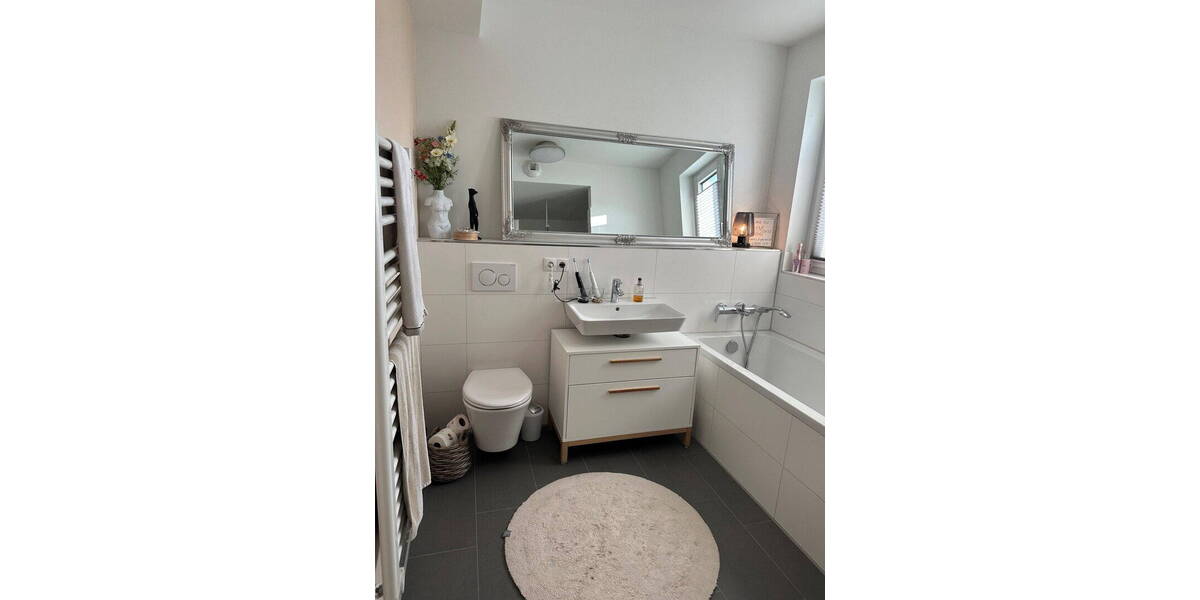 Etagenwohnung Tornesch Esingen - 3 Zimmer, 107 m&sup2;, 1.580&euro; | Angebot:26741015