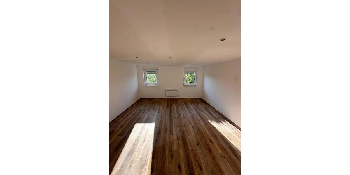 Dachgeschoßwohnung Welzheim - 4 Zimmer, 107 m&sup2;, 840&euro; | Angebot:25715185