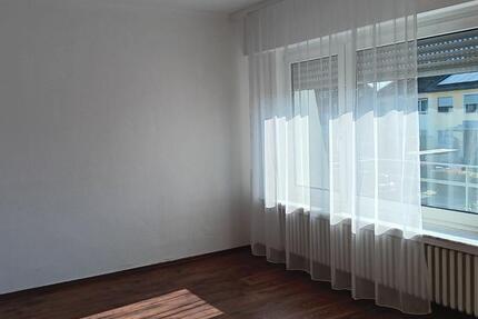 Wohnung Bonn Auerberg - 3 Zimmer, 65 m&sup2;, 800&euro; | Angebot:25947671