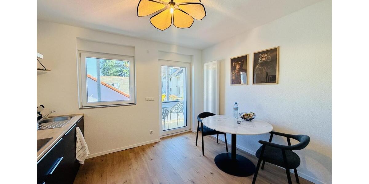 Mehrfamilienhaus, Wohnhaus Karlsruhe Innenstadt-Ost - 8 Zimmer, 190 m&sup2;, 8.000&euro; | Angebot:26640853