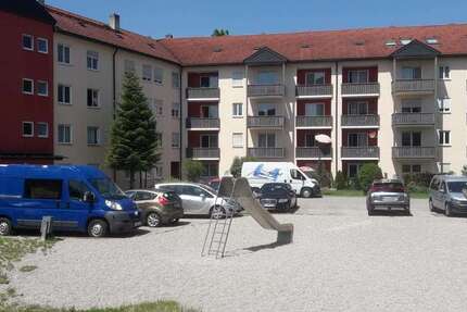 Wohnung Traunreut Irsing - 4 Zimmer, 92 m&sup2;, 923&euro; | Angebot:27271824