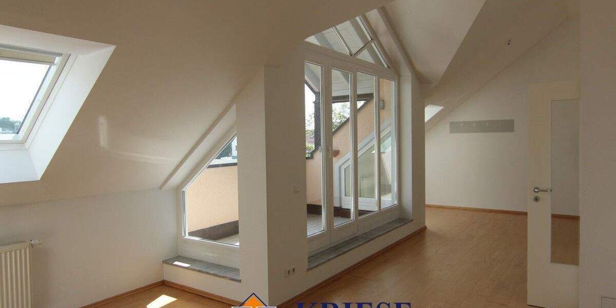 Etagenwohnung Germering Unterpfaffenhofen - 3 Zimmer, 81 m&sup2;, 1.500&euro; | Angebot:25880808