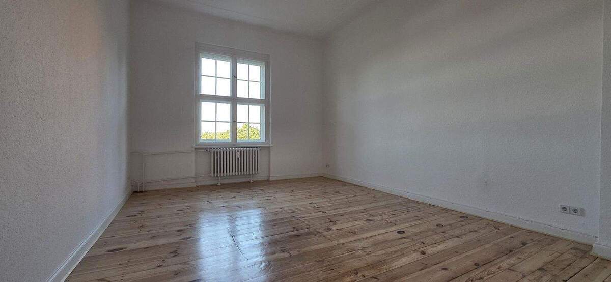 Wohnung in Tegel sucht neuen Mieter! 4 zimmer