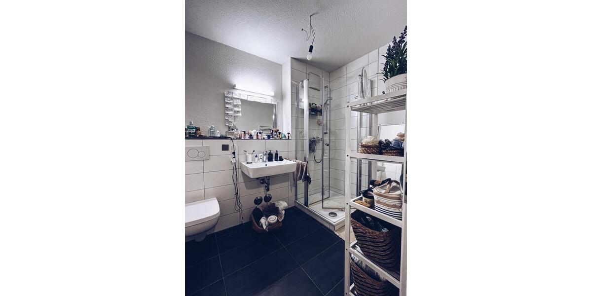Etagenwohnung Bonn Beuel-Mitte - 2 Zimmer, 60 m&sup2;, 1.400&euro; | Angebot:26351711