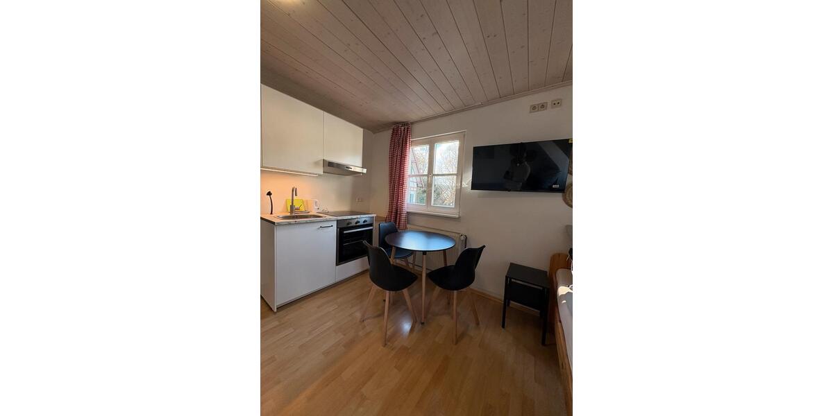 Wohnen auf Zeit Sindelfingen Darmsheim - 20 Zimmer, 400 m&sup2;, 25&euro; | Angebot:19911746