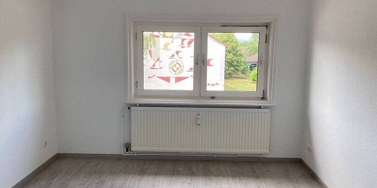 Etagenwohnung Salzgitter Lebenstedt - 2 Zimmer, 51 m&sup2;, 310&euro; | Angebot:26190125