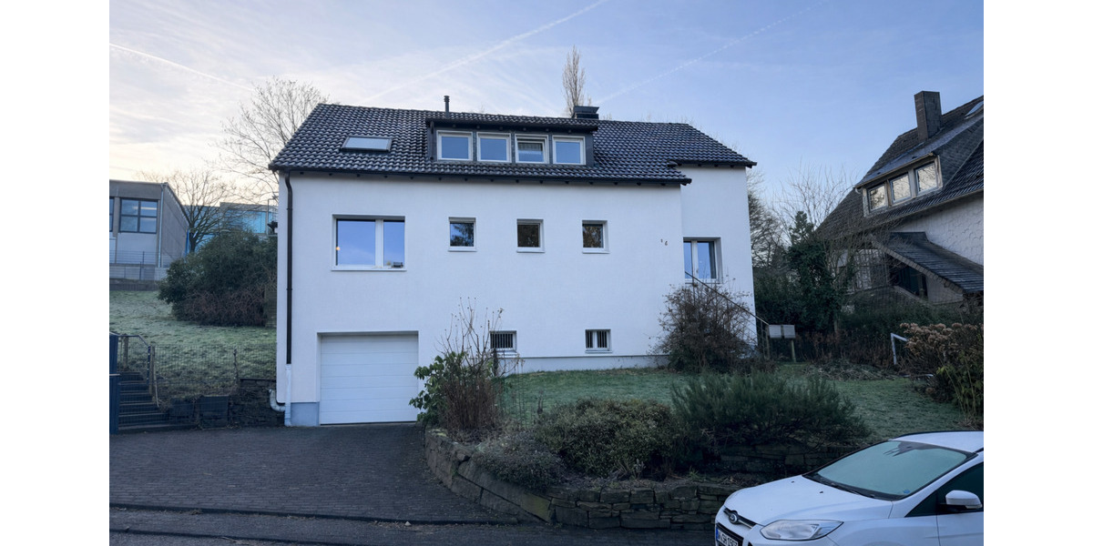 Dachgeschoßwohnung Wuppertal Lichtenplatz - 3 Zimmer, 82 m&sup2;, 690&euro; | Angebot:25163111