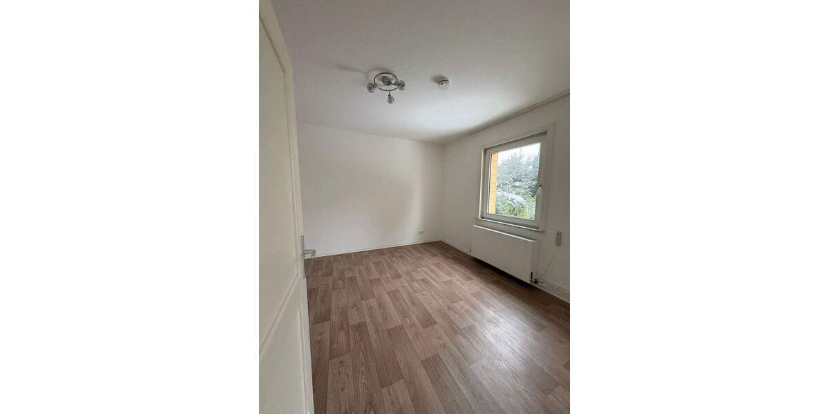 Etagenwohnung Bad Gandersheim Wrescherode - 3 Zimmer, 65 m&sup2;, 420&euro; | Angebot:24807956
