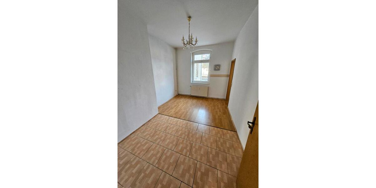 Erdgeschoßwohnung Eisleben (Lutherstadt) - 4 Zimmer, 98 m&sup2;, 900&euro; | Angebot:26444509