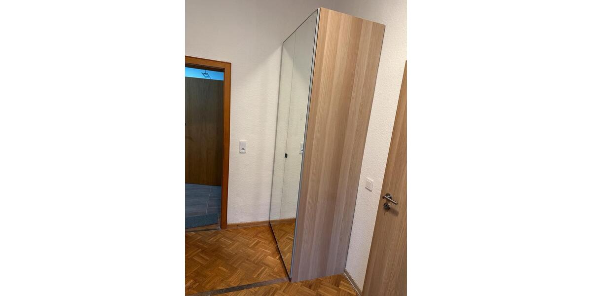 Etagenwohnung Ronnenberg - 2 Zimmer, 25 m&sup2;, 900&euro; | Angebot:26239069