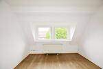 Dachgeschoßwohnung Völklingen - 3 Zimmer, 61 m&sup2;, 430&euro; | Angebot:26561416