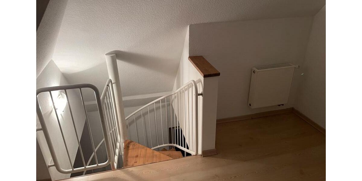 Dachgeschoßwohnung Schmallenberg - 2 Zimmer, 78 m&sup2;, 550&euro; | Angebot:25764253