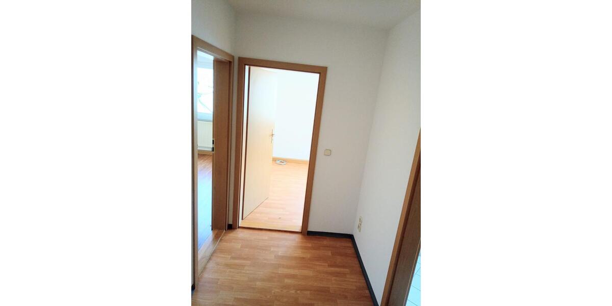 Etagenwohnung Augustusburg - 2 Zimmer, 55 m&sup2;, 300&euro; | Angebot:26130105
