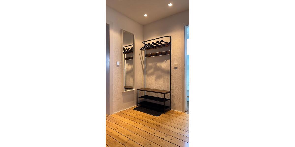 Wohnen auf Zeit Bornheim - 2 Zimmer, 60 m&sup2;, 130&euro; | Angebot:26268326