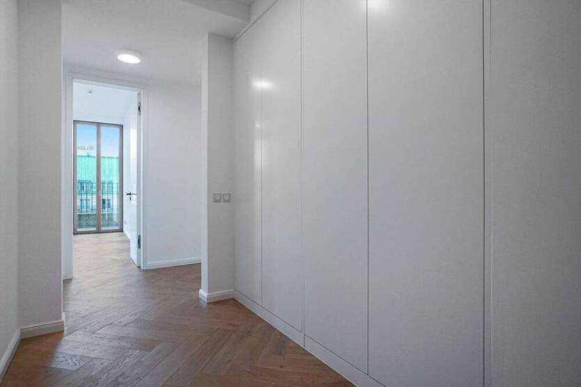 Berliner Prestige-Adresse: Einzigartiges Domizil mit Blick auf das Wahrzeichen der Stadt