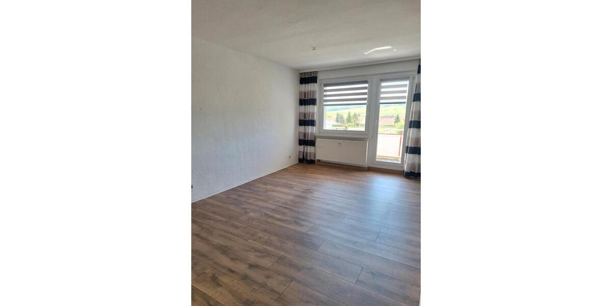 Etagenwohnung Drei Gleichen - 2 Zimmer, 75 m&sup2;, 501&euro; | Angebot:26549024