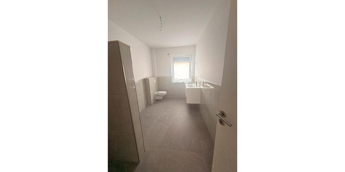 Etagenwohnung Dörverden - 5 Zimmer, 130 m&sup2;, 1.400&euro; | Angebot:26693475