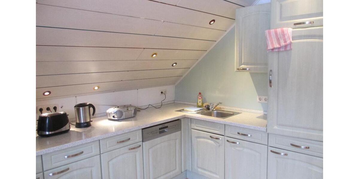 Wohnen auf Zeit Bindlach - 3 Zimmer, 110 m&sup2;, 80&euro; | Angebot:24872777