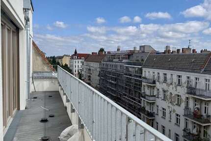 Wohnung Berlin Pankow - 2 Zimmer, 67 m&sup2;, 1.750&euro; | Angebot:27117528