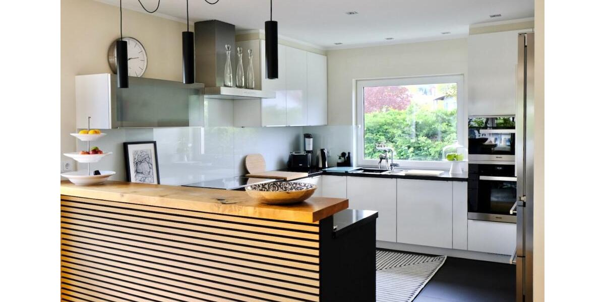 Wohnen auf Zeit Oberursel (Taunus) - 5 Zimmer, 195 m&sup2;, 950&euro; | Angebot:24784201