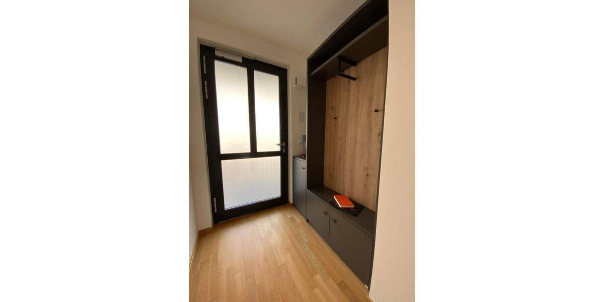 Etagenwohnung Zirndorf - 2 Zimmer, 64 m&sup2;, 1.100&euro; | Angebot:25896526