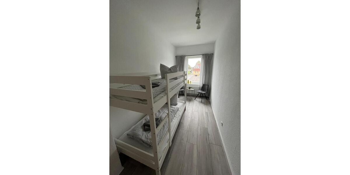 Wohnen auf Zeit Rendsburg - 4 Zimmer, 98 m&sup2;, 25&euro; | Angebot:26235371