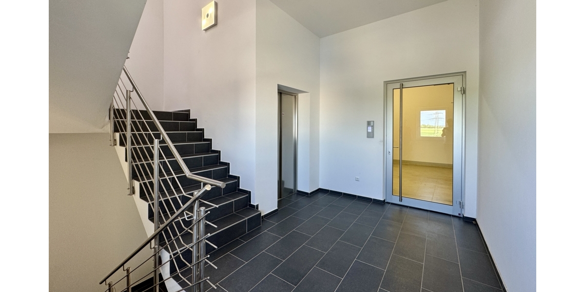 Lagerfläche ab sofort verfügbar - am Industrie- und Logistikstandort - Gewerbeobjekt Dornstadt | Angebot:26000924