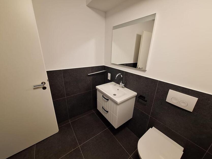 Exklusive 2 Zimmer Neubauwohnung mit Stellplatz und Einbauküche zimmer
