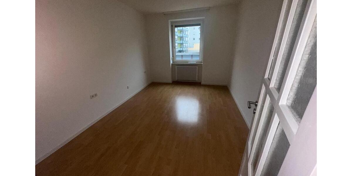 Etagenwohnung Pforzheim Weststadt - 2 Zimmer, 56 m&sup2;, 700&euro; | Angebot:25171974
