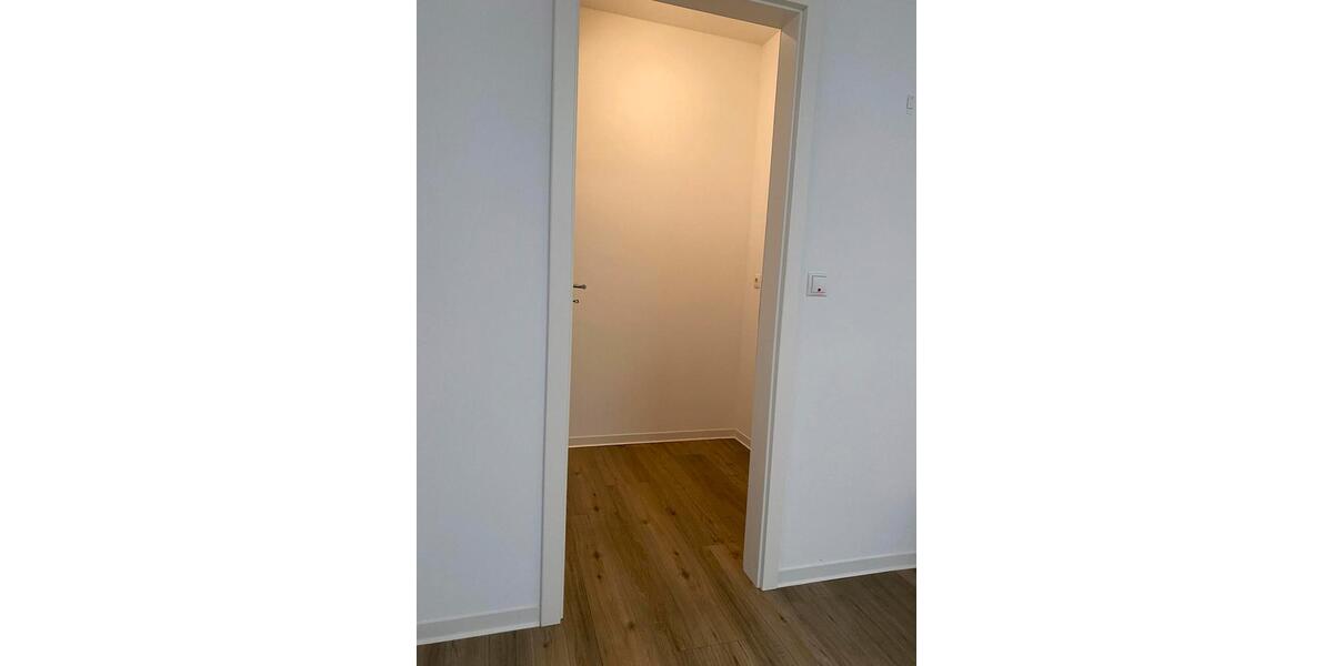 Erdgeschoßwohnung Seßlach - 3 Zimmer, 94 m&sup2;, 680&euro; | Angebot:25961681