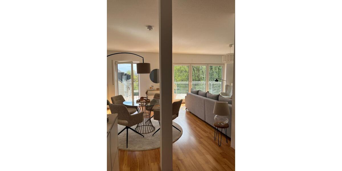 Etagenwohnung Osnabrück Hellern - 3 Zimmer, 101 m&sup2;, 1.050&euro; | Angebot:26600921