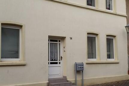 Wohnung Köthen (Anhalt) - 4 Zimmer, 100 m&sup2;, 500&euro; | Angebot:25125677