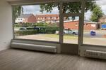 Sanierter Gewerbe Raum mit großer Fensterfront!