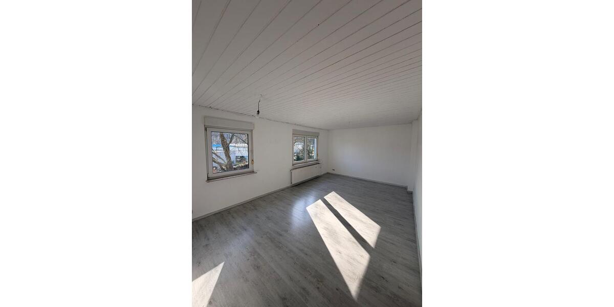 Etagenwohnung Wilnsdorf - 1 Zimmer, 72 m&sup2;, 755&euro; | Angebot:26224639