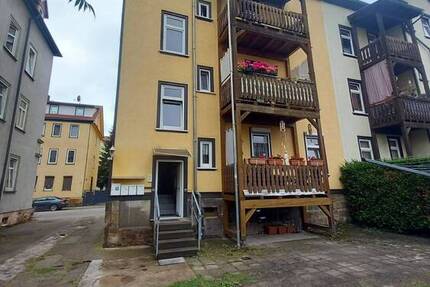 Besichtigungstermine bitte telefonisch abstimmen - 3 Raum-Wohnung im Dachgeschoss mit Balkon sucht neuen Mieter 3 zimmer